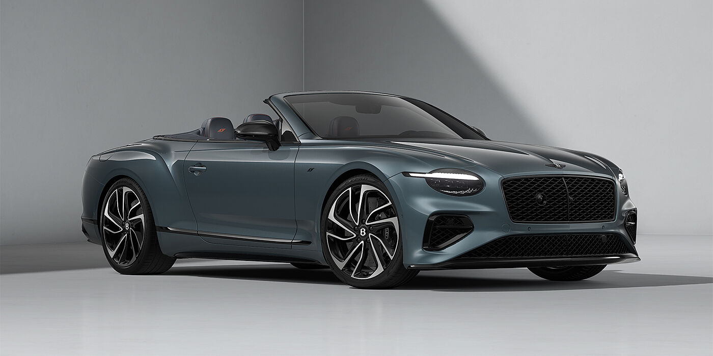 Feser-Graf Exclusive Cars GmbH | Bentley Nürnberg Bentley Continental GTC S Cabrio in Thunder Blue Lackierung, vorne 3/4