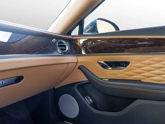 13:Bentley Flying Spur V8, Limousine, Viridian, Feser-Graf Exclusive Cars GmbH | Bentley Nürnberg