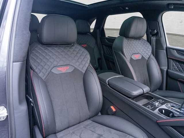 19:Bentley Bentayga, SUV, Magnetic, Feser-Graf Exclusive Cars GmbH | Bentley Nürnberg